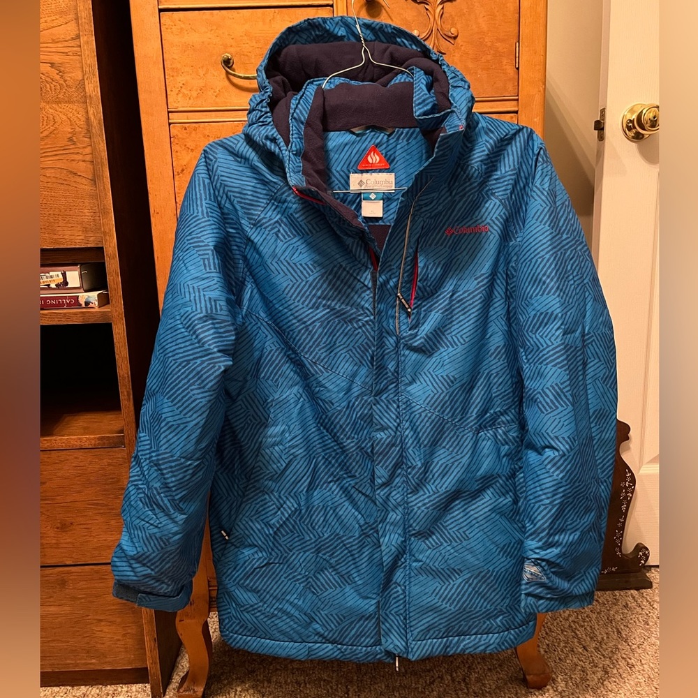 Columbia Sports Company Boys “Omni Heat” Insulated Jacket - Size XL